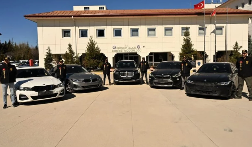 Çalıntı Araç Operasyonu: 4 Şüpheli Tutuklandı