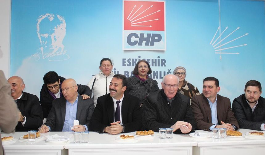 CHP Eskişehir Bayramlaşmasında Adalet Mesajı Verildi