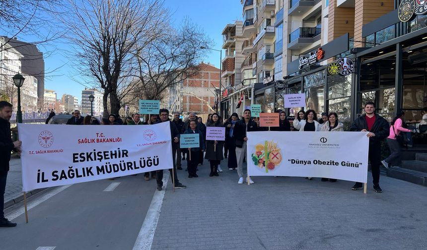 Eskişehir Sokaklarında Obeziteye Karşı Farkındalık Yürüyüşü