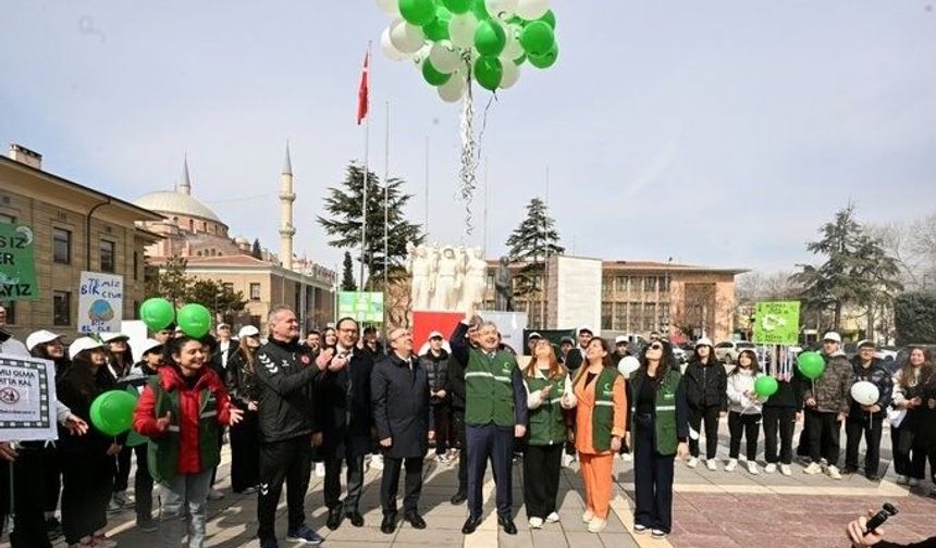 Eskişehir Valisi Yılmaz: Bağımlılıklar İnsan Hayatını Karartıyor