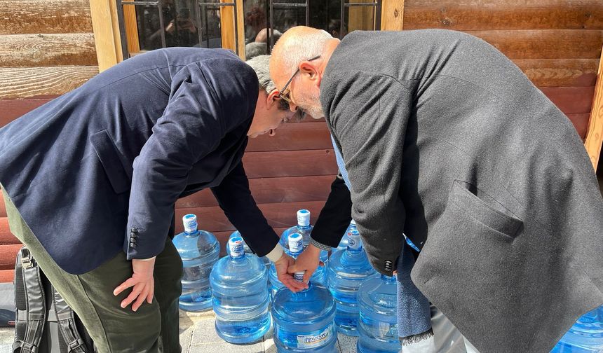 Eskişehir'de Vatandaşlara Kalabak Su Desteği Resmen Başladı