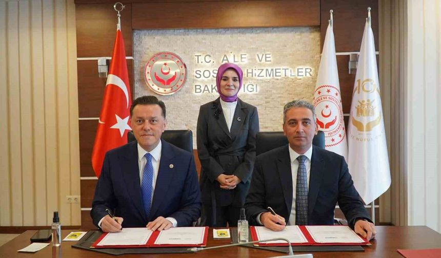 Eskişehir’e 100 Yataklı Kız Çocuk Yurdu Geliyor: İmzalar Atıldı