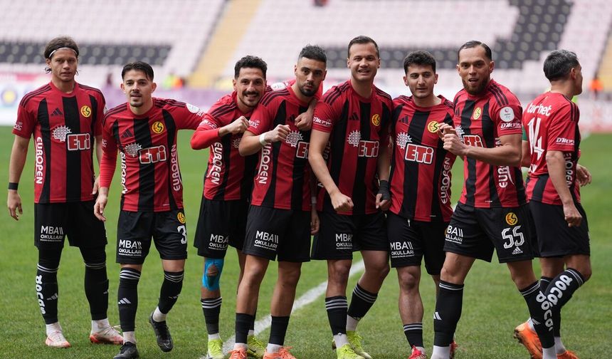 Eskişehirspor Maça Golle Başladı