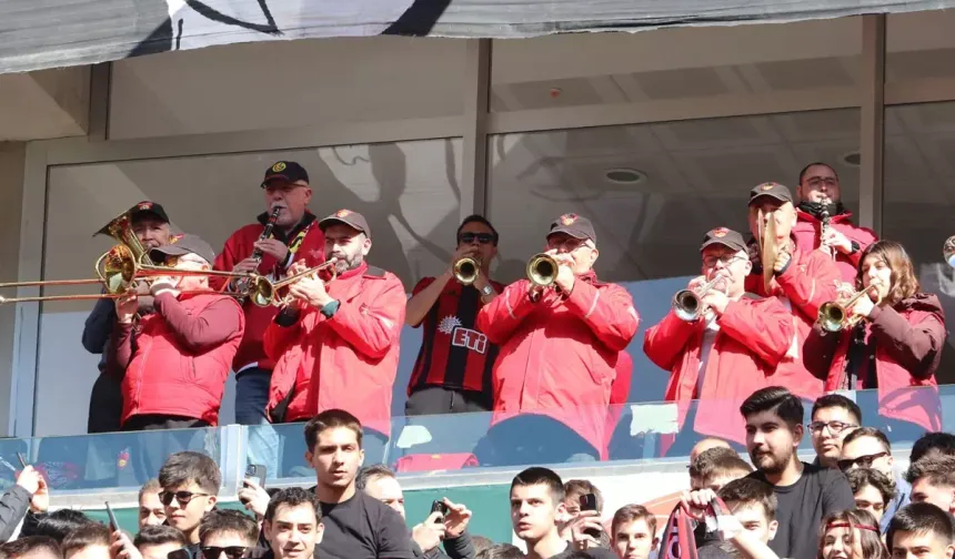 Eskişehirspor’un Tarihi Gecesi: İspanyollar Buna Bayılacak