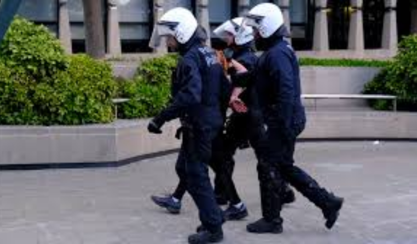 Gözaltından Çıktı, Yine Aynı Skandalı Yaptı!