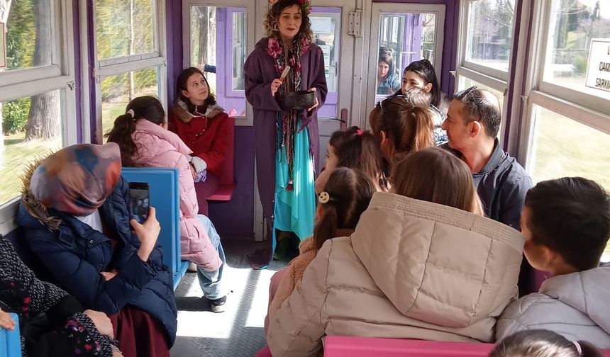 Minikler Sazova’da Masallarla Buluştu