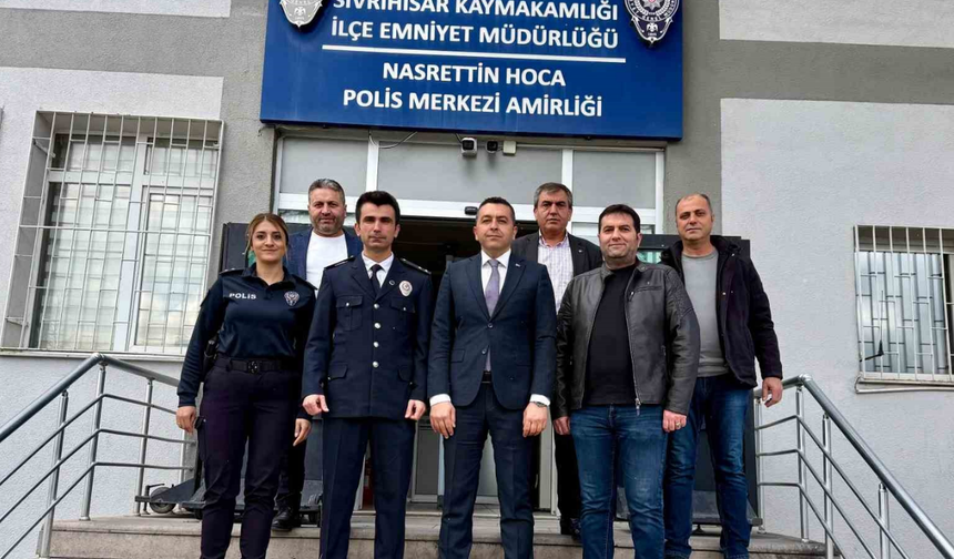 AK Parti heyetinden emniyete kutlama