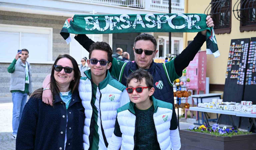 Bursaspor Taraftarı Eskişehir’i Gezdi