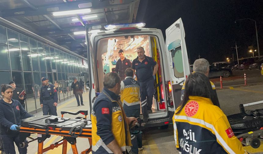 Günyüzü Kaymakamı Kaza Sonrası Hastaneye Kaldırıldı