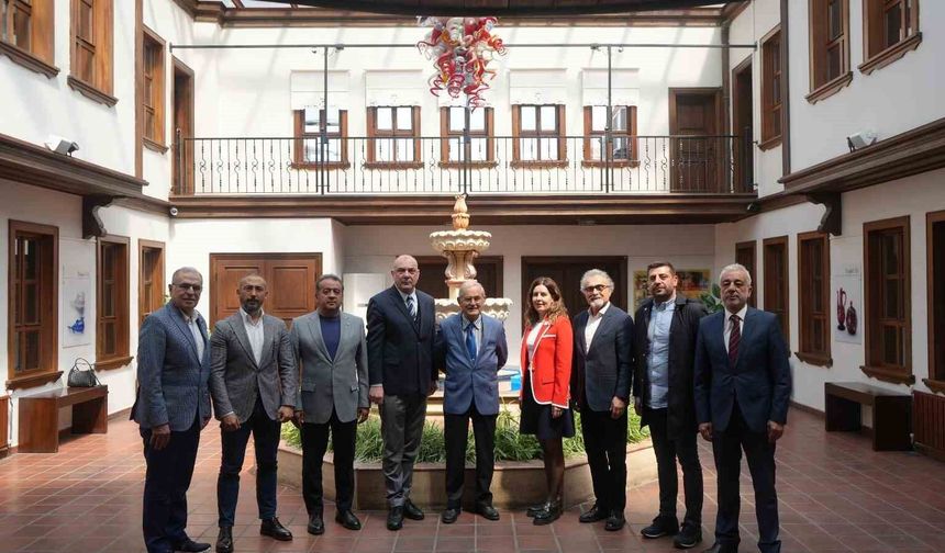 ESO’dan Büyükerşen’e Teşekkür Ziyareti