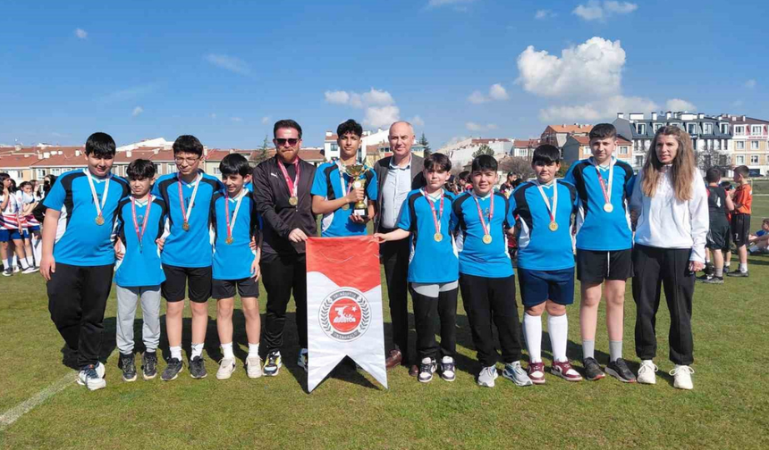 Okullarda Ragbi Şampiyonları Belli Oldu