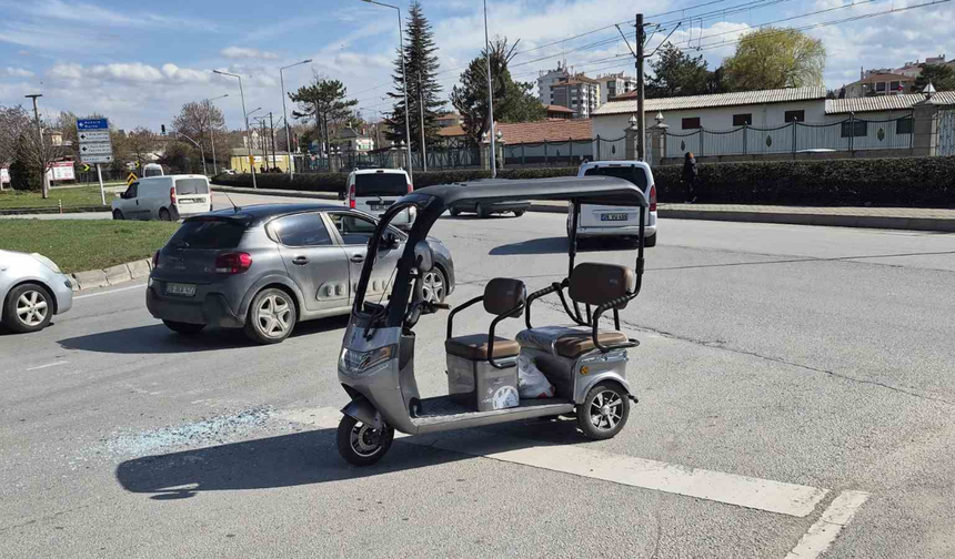 Ters Yöne Giren Araç Kazaya Neden Oldu