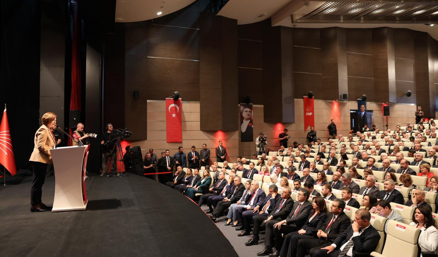 Ünlüce Ankara’da Başkanlara Seslendi