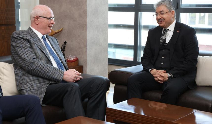 Vali Yılmaz ve Başkan Kurt’tan Ortak Çalışma Vurgusu