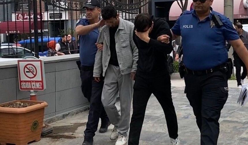 Eskişehir’de Dedesini Bıçaklayan Torun Cezaevine Gönderildi