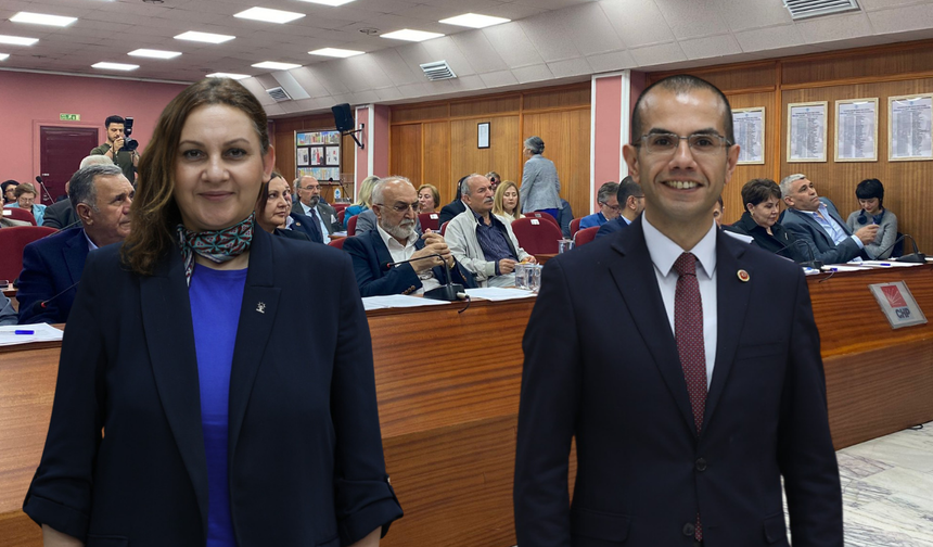 AK Partili Ünalır: "Taşınmaz Satarak Belediye Yönetilemez"
