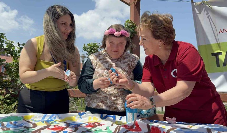 Eskişehir’de Engelliler Haftası’nda Kuşaklar Bir Araya Geldi