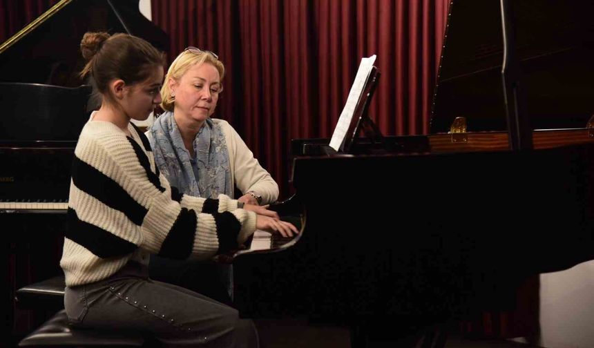 Eskişehir’de Klasik Müzik Masterclass Etkinliği Düzenlendi