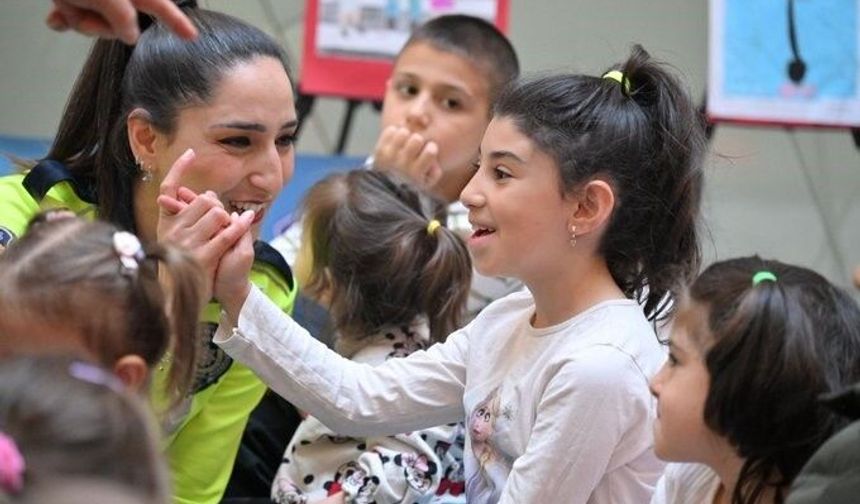 Eskişehir’de Trafik Haftası Etkinliği Düzenlendi