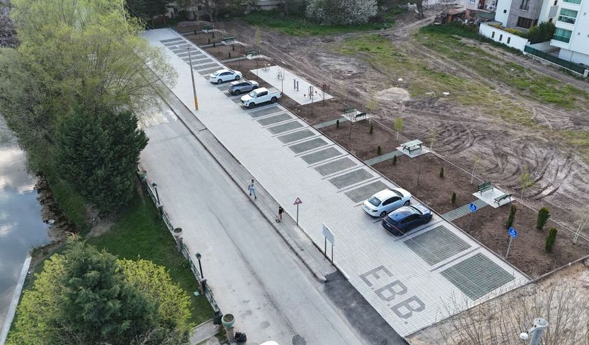 Eskişehir'in O Mahallesinde Otopark Sorunu Çözüldü