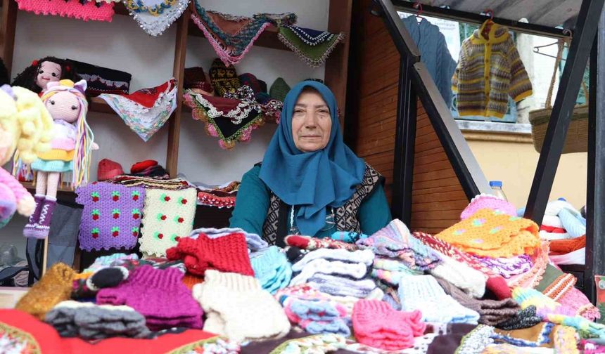 Eskişehirli Kadın El İşiyle Aile Bütçesine Katkı Sağlıyor
