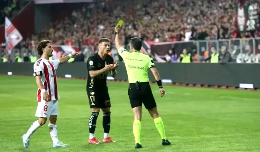 Eskişehirspor’da Disiplin Bilançosu Şaşırttı! Sahada Şimşek Değil, Kart Yağmuru Esti!