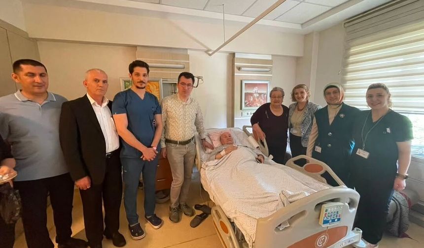 ESOGÜ Yönetiminden Bayramda Anlamlı Ziyaret