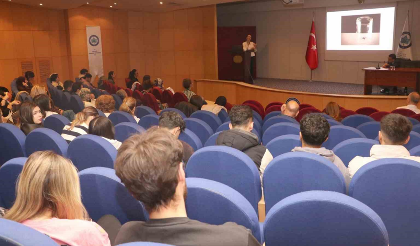ESOGÜ’de Sağlıklı Yaşlanma Ele Alındı