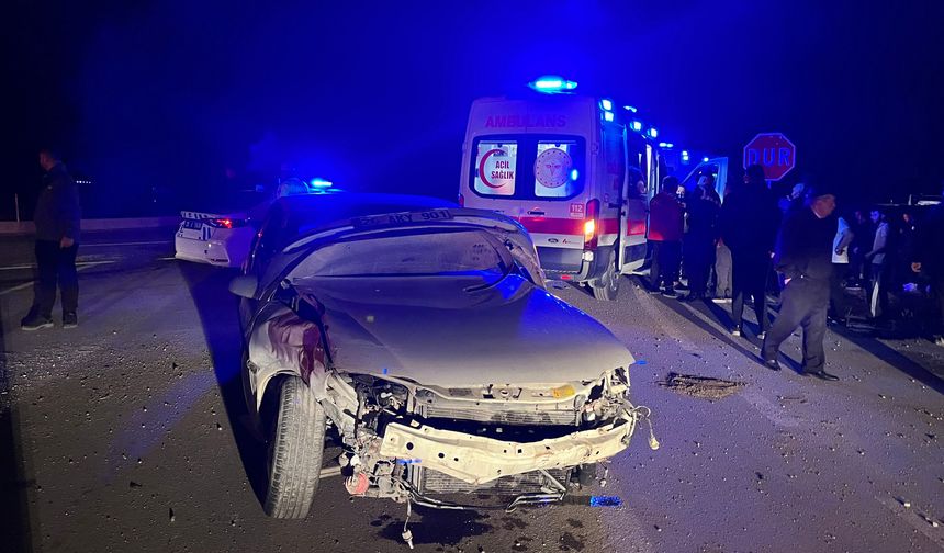 Eskişehir Ankara Yolu’nda Feci Kaza: 4 Yaralı