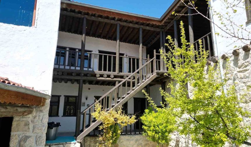 Nasreddin Hoca’nın Evi Yenilendi: Ziyaretçiler Akın Etti!