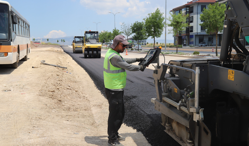 1500. Bulvar Yenilenmeye Devam Ediyor