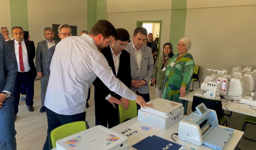 Alpu Halk Eğitimi Merkezi’nden Yıl Sonu Sergisi