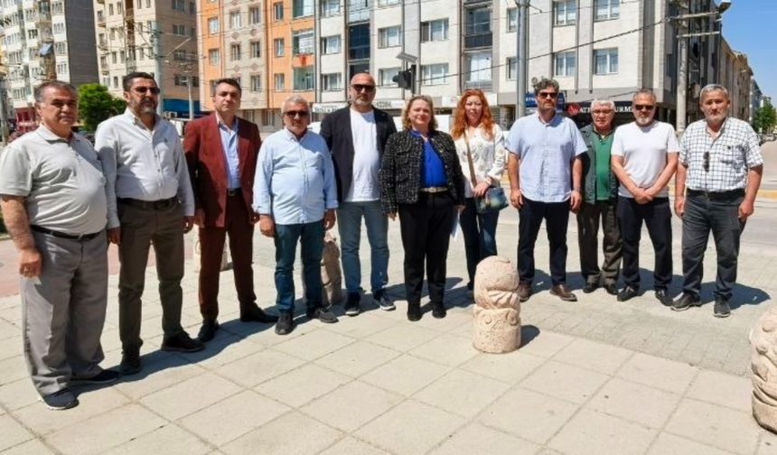 Anahtar Parti’den Tepebaşı’nda Otopark Tepkisi