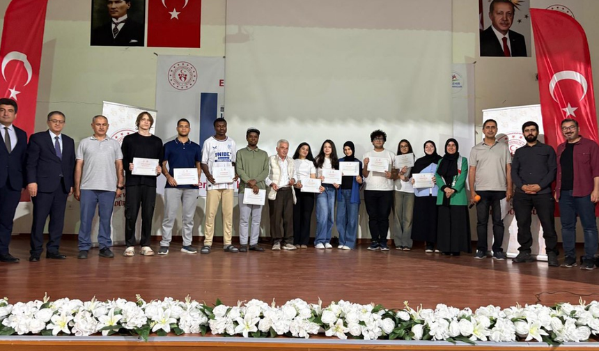 ÇEDES Yıl Sonu Programı Filistin Temasıyla Yapıldı