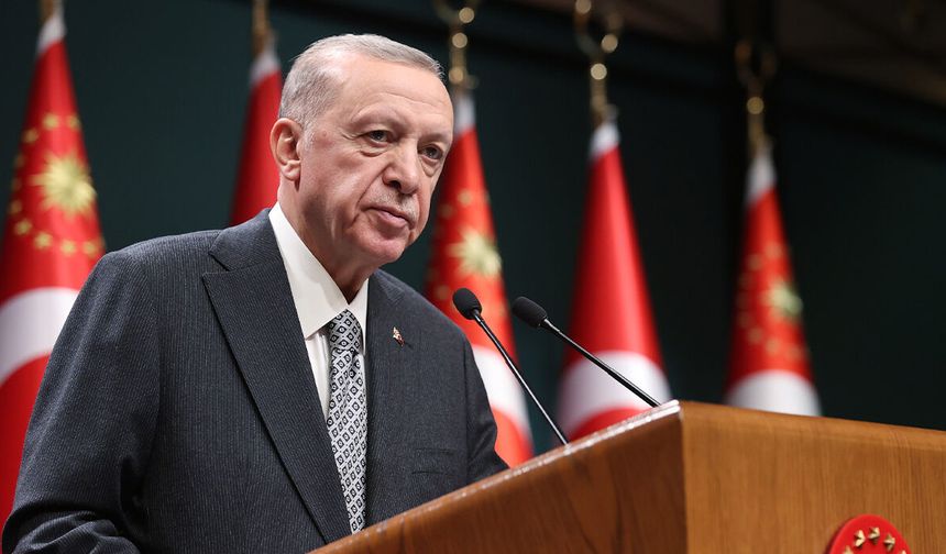 Cumhurbaşkanı Erdoğan, yeniden genel başkan seçilen Destici’yi tebrik etti