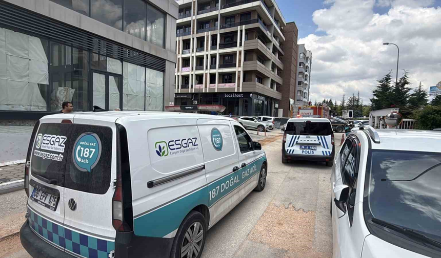 Eskişehir’de Binada Asansör Yangını Paniği