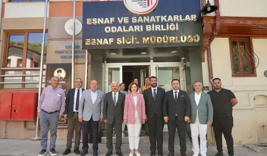 Başkan Ünlüce'den Esnaf Odaları Birliği'ne Hayırlı Olsun Ziyareti