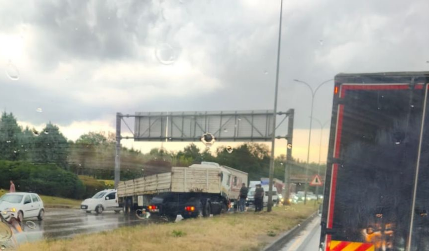 Eskişehir’de Sağanak Yağış Trafikte Kazalara Yol Açtı