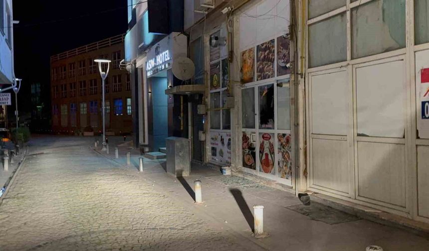 Eskişehir'de Sokak Kavgası Kanlı Bitti