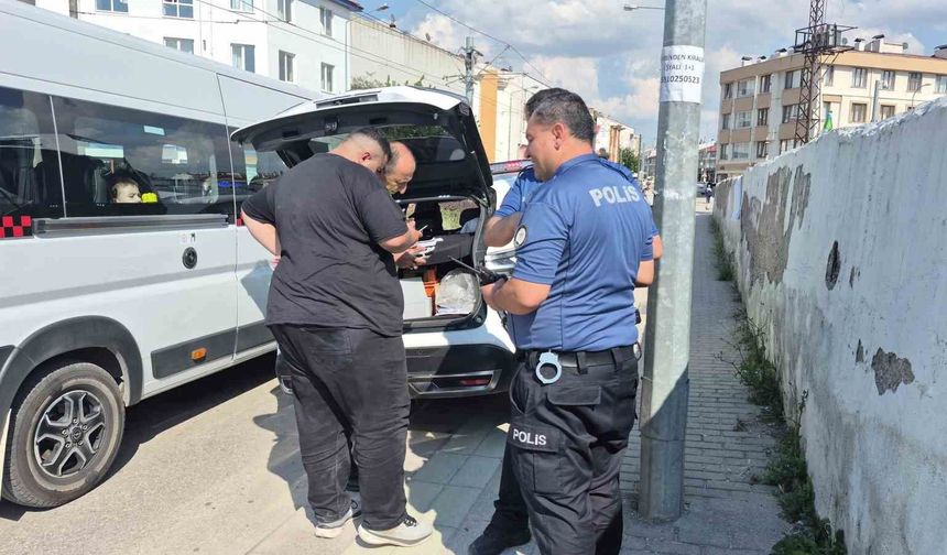Eskişehir'de Yaya Geçidi Kazası Paniğe Neden Oldu