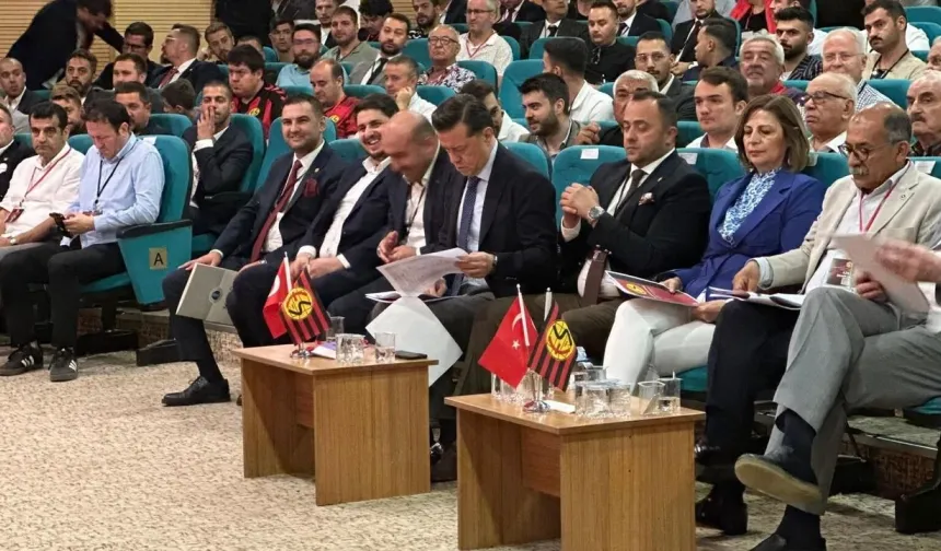 Kulüp Binasında 48 Saatlik Alarm Verildi! Perde Arkasındaki Görüşmeler Resmi İmzaya Dönüşüyor
