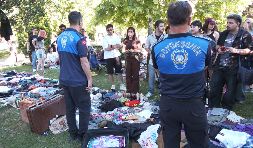 “İzin Yok” Tartışması Büyüdü: Takas Pazarına Zabıta Müdahale Etti