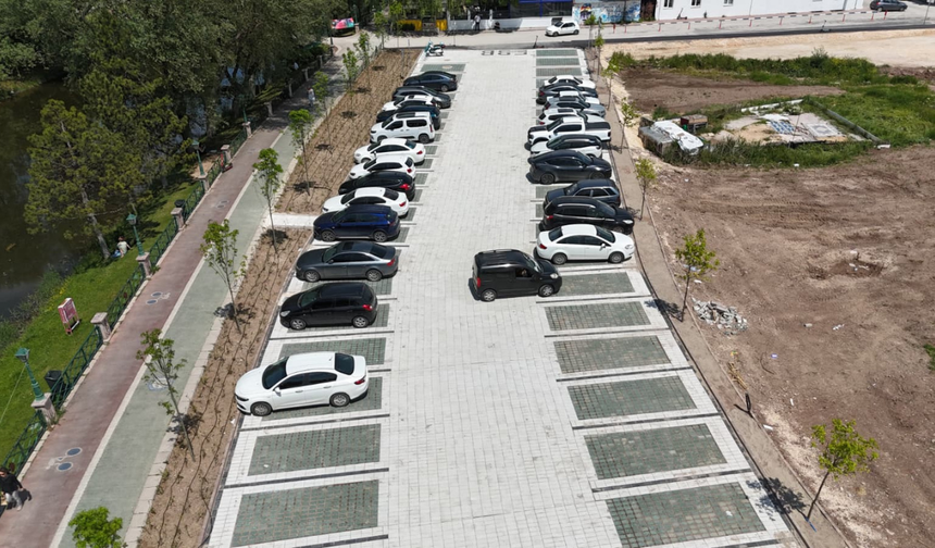 Kanlıkavak'a 122 Araçlık Ücretsiz Otopark Hizmete Açıldı