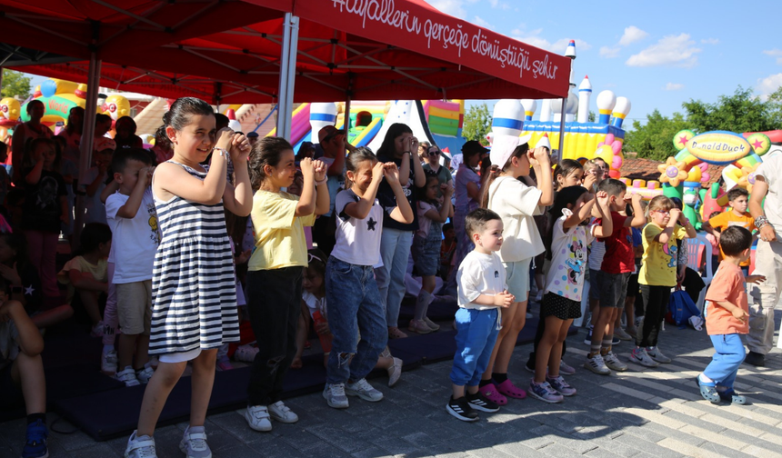 “Köyümüzde Şenlik Var” Çocukları Buluşturuyor