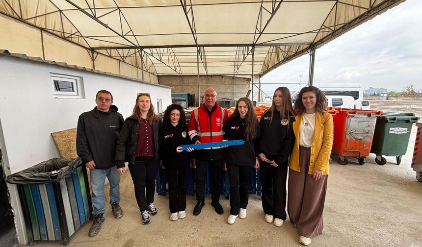 Odunpazarı'nda Öğrenciler Geri Dönüşümü Yerinde Öğrendi