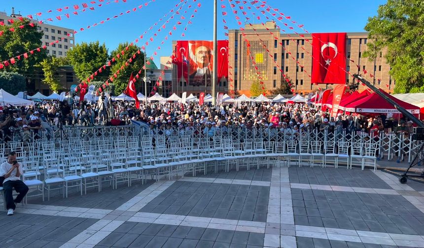 Eskişehir Durum 15 Temmuz Yayınlarını Alanda Sürdürüyor