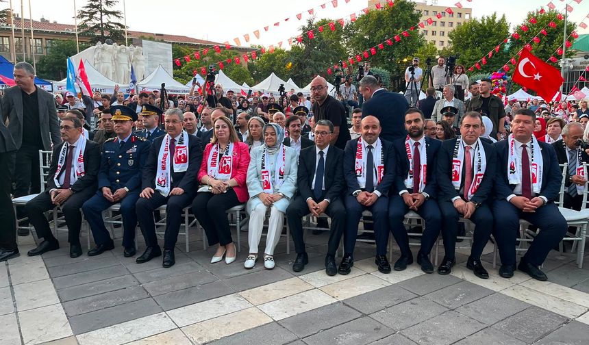 Eskişehir’de 15 Temmuz’un 10. Yılında Birlik Mesajları