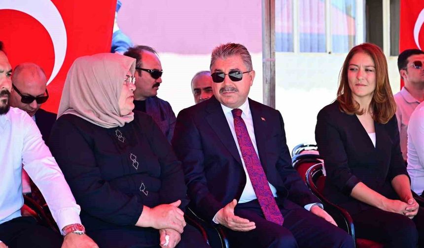 Vali Yılmaz'dan Şehit Ailesine Ziyaret