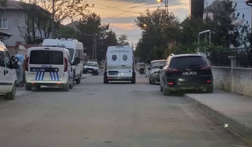 Çifteler’de Komşuların Park Kavgası Kanlı Bitti: 2 Kişi Yaralandı
