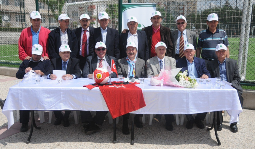 Efsane Eskişehirspor Tesisleri Belediyeye Devredildi